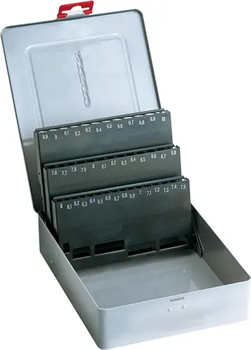 770C0400008.jpg