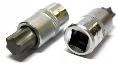 282984_760V5404282
